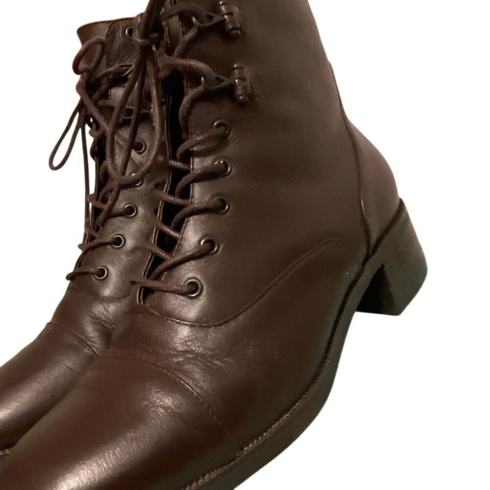 Ship’n Shore Women’s Vintage Leather Boots - Picture 2 of 13